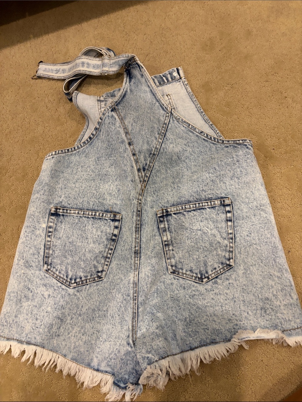Bluivy Acid Wash Denim Short Overalls in Light Blue - Picture 3 of 3